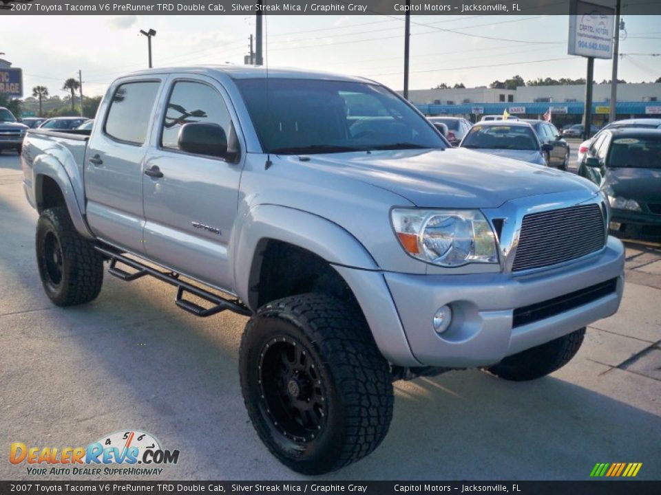 2007 Toyota Tacoma V6 PreRunner TRD Double Cab Silver Streak Mica / Graphite Gray Photo #28