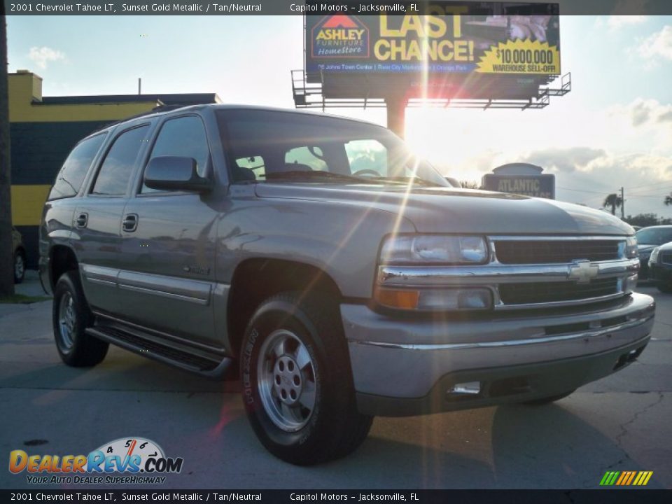 2001 Chevrolet Tahoe LT Sunset Gold Metallic / Tan/Neutral Photo #2