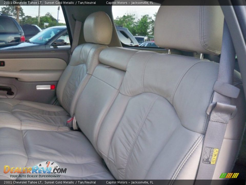 2001 Chevrolet Tahoe LT Sunset Gold Metallic / Tan/Neutral Photo #8