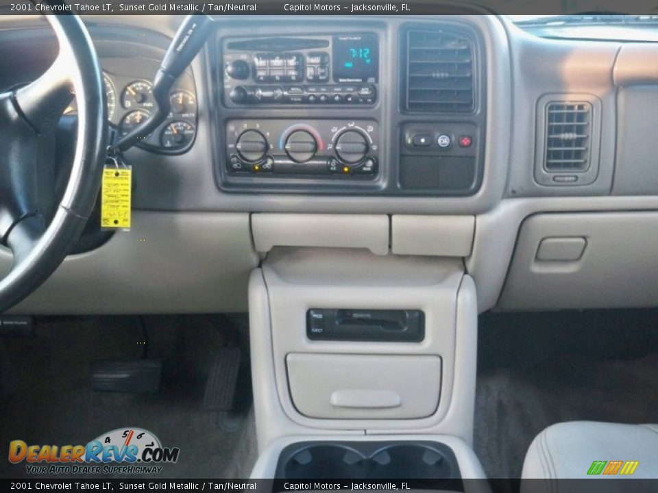 2001 Chevrolet Tahoe LT Sunset Gold Metallic / Tan/Neutral Photo #13