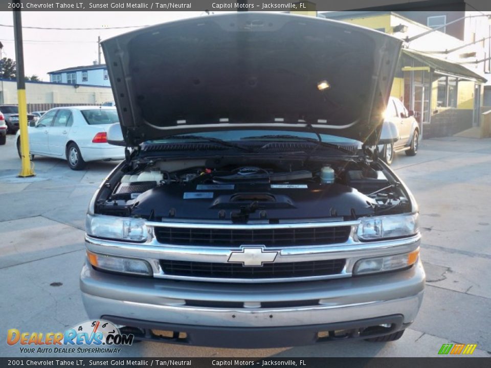 2001 Chevrolet Tahoe LT Sunset Gold Metallic / Tan/Neutral Photo #29