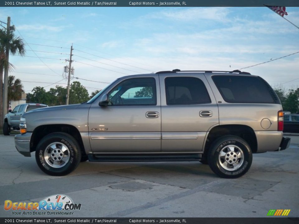 2001 Chevrolet Tahoe LT Sunset Gold Metallic / Tan/Neutral Photo #30