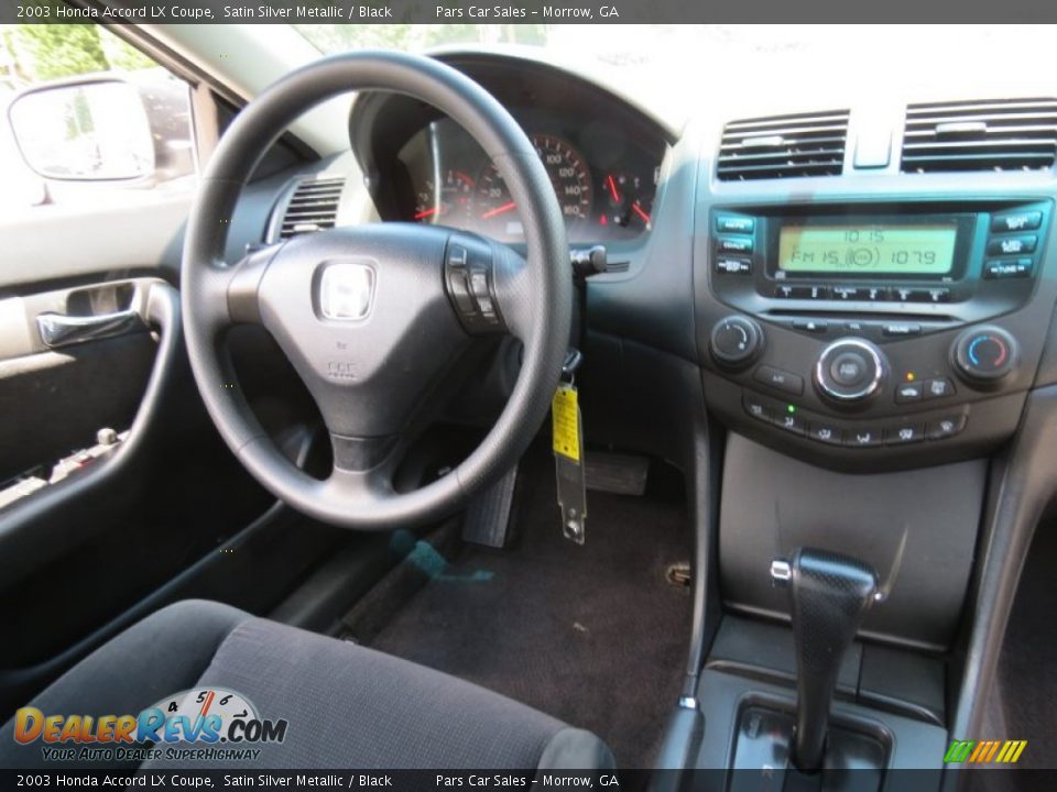 2003 Honda Accord LX Coupe Satin Silver Metallic / Black Photo #10