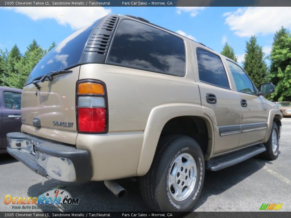 2005 Chevrolet Tahoe LS Sandstone Metallic / Tan/Neutral Photo #3