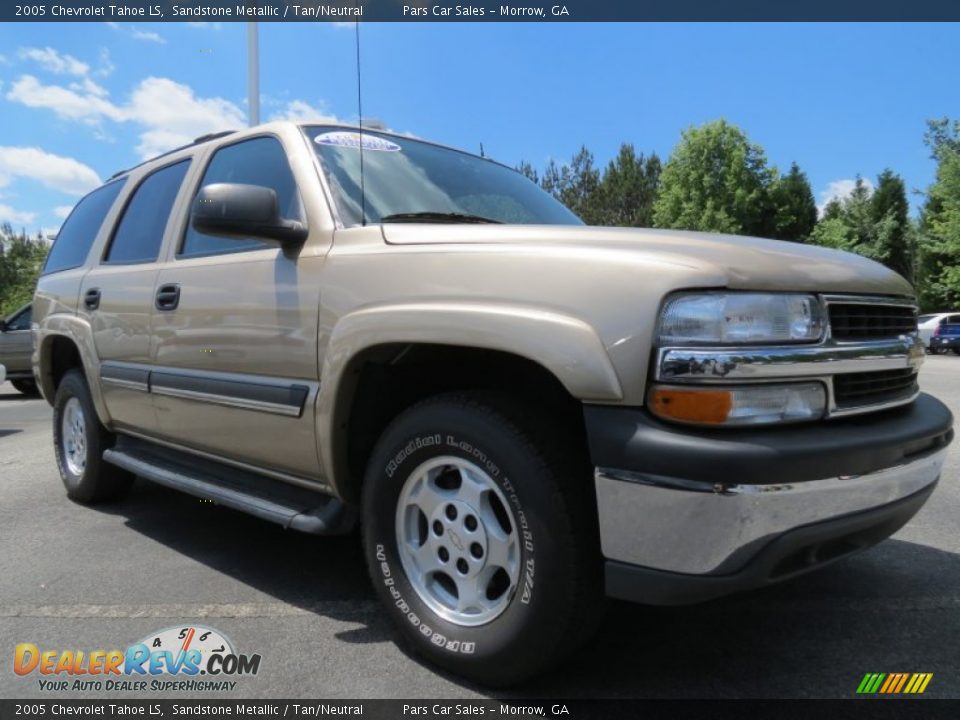 2005 Chevrolet Tahoe LS Sandstone Metallic / Tan/Neutral Photo #4