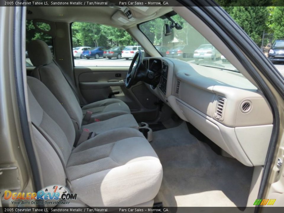 2005 Chevrolet Tahoe LS Sandstone Metallic / Tan/Neutral Photo #9