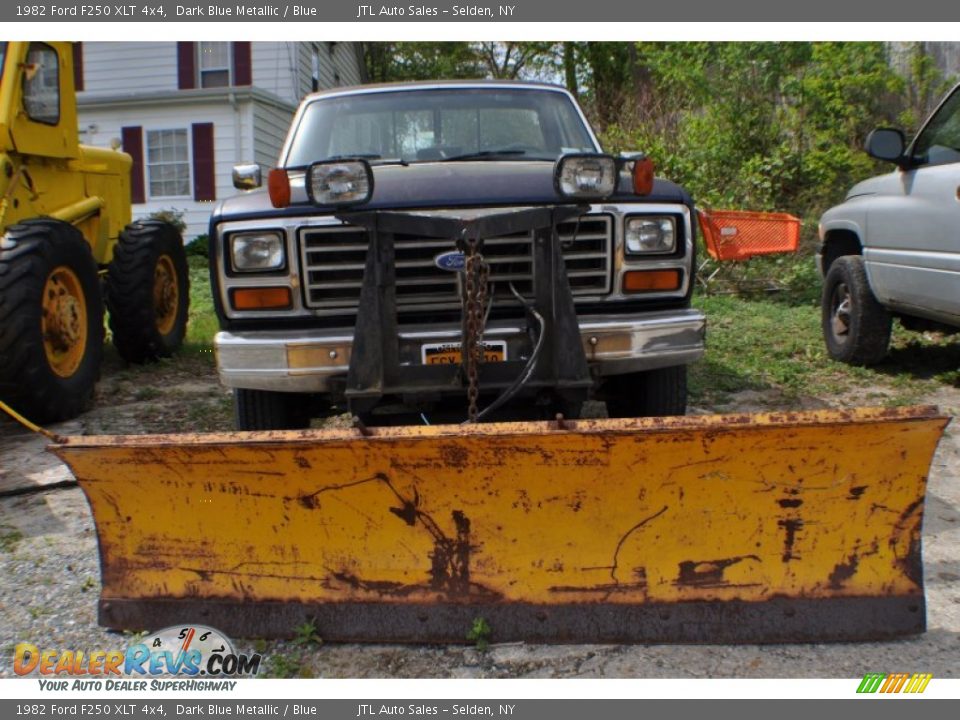 1982 Ford F250 XLT 4x4 Dark Blue Metallic / Blue Photo #6