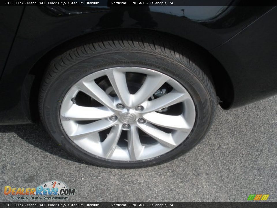 2012 Buick Verano FWD Black Onyx / Medium Titanium Photo #9