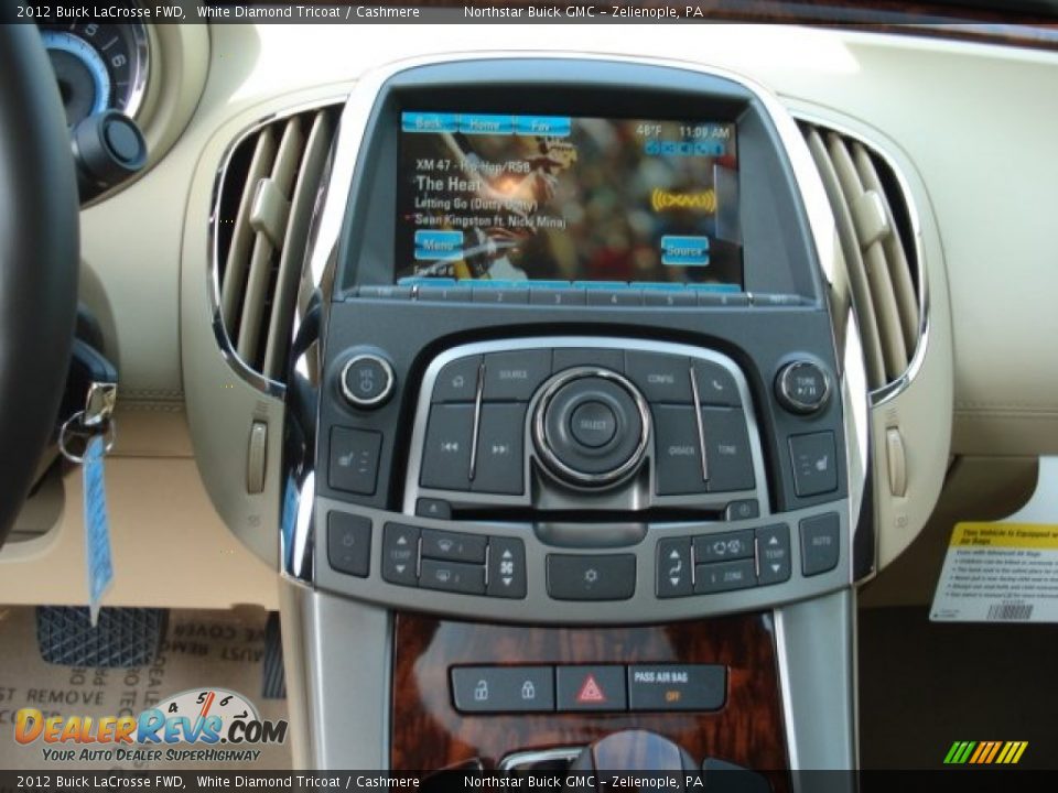 2012 Buick LaCrosse FWD White Diamond Tricoat / Cashmere Photo #16