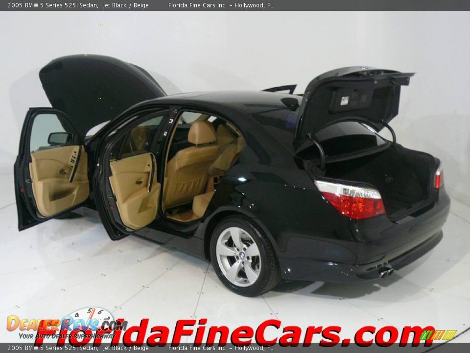 2005 BMW 5 Series 525i Sedan Jet Black / Beige Photo #8