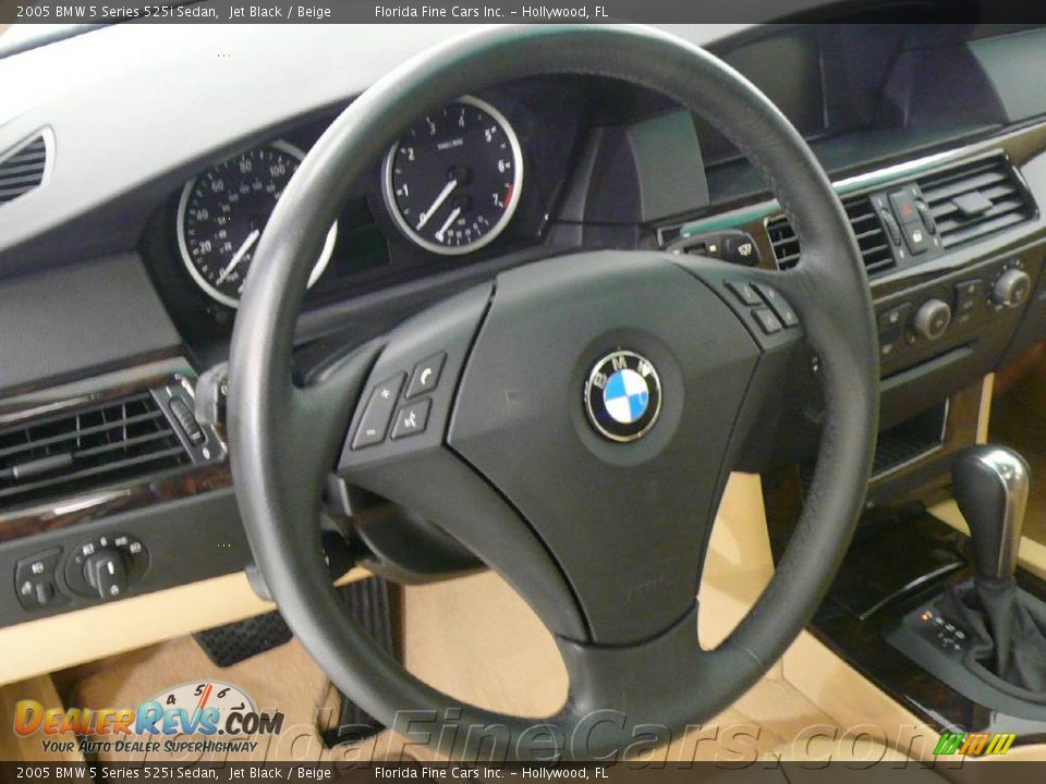 2005 BMW 5 Series 525i Sedan Jet Black / Beige Photo #16