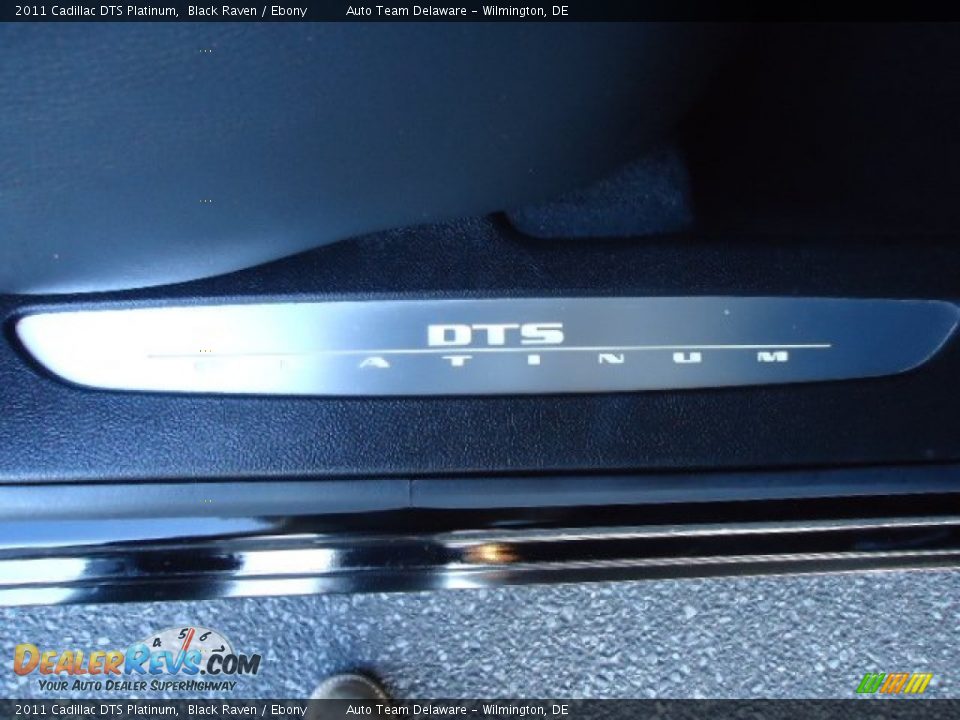 2011 Cadillac DTS Platinum Black Raven / Ebony Photo #18