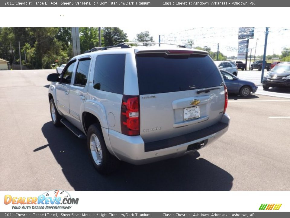 2011 Chevrolet Tahoe LT 4x4 Sheer Silver Metallic / Light Titanium/Dark Titanium Photo #3