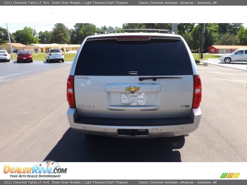 2011 Chevrolet Tahoe LT 4x4 Sheer Silver Metallic / Light Titanium/Dark Titanium Photo #4