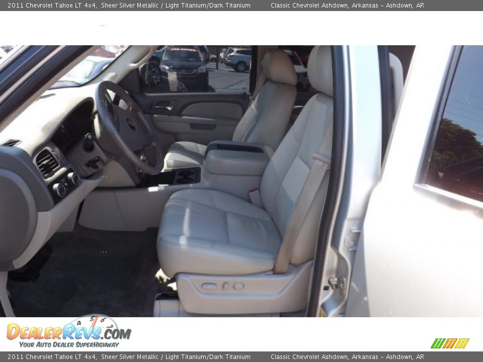 2011 Chevrolet Tahoe LT 4x4 Sheer Silver Metallic / Light Titanium/Dark Titanium Photo #15