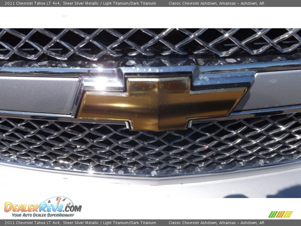 2011 Chevrolet Tahoe LT 4x4 Sheer Silver Metallic / Light Titanium/Dark Titanium Photo #28