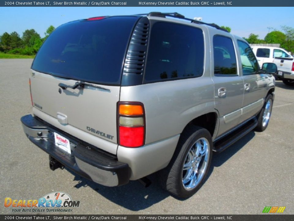 2004 Chevrolet Tahoe LT Silver Birch Metallic / Gray/Dark Charcoal Photo #6