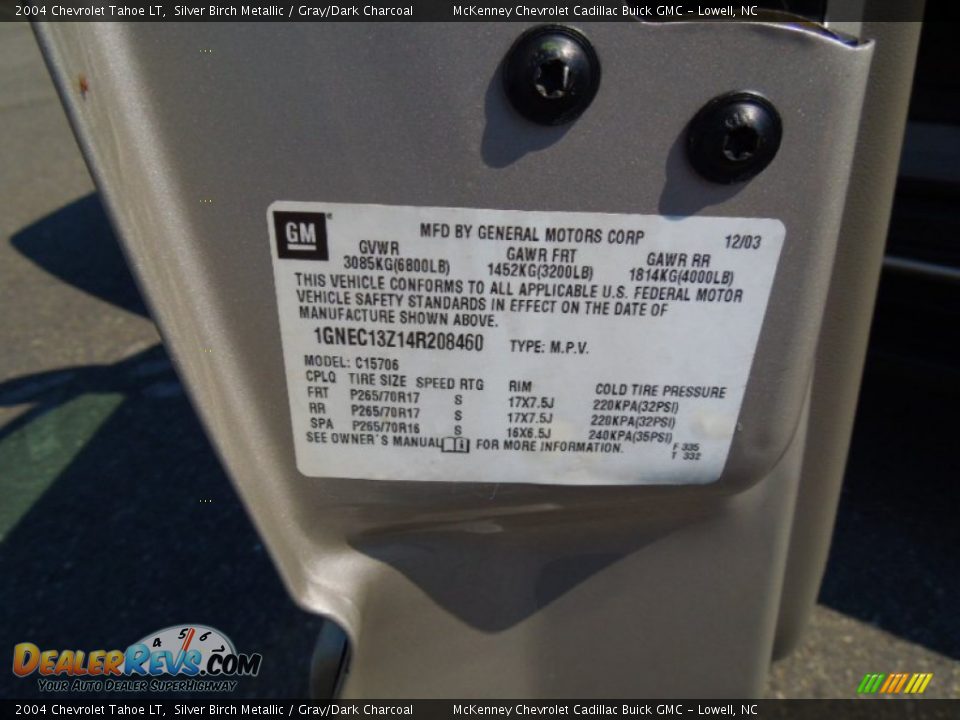 2004 Chevrolet Tahoe LT Silver Birch Metallic / Gray/Dark Charcoal Photo #7