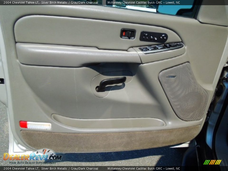 2004 Chevrolet Tahoe LT Silver Birch Metallic / Gray/Dark Charcoal Photo #10