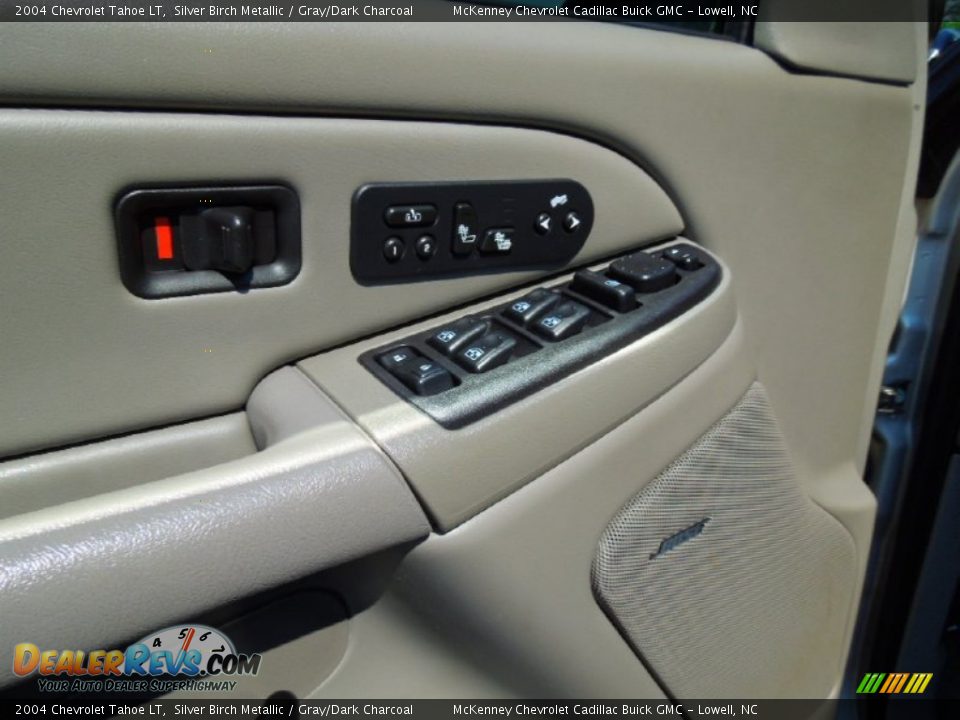 2004 Chevrolet Tahoe LT Silver Birch Metallic / Gray/Dark Charcoal Photo #11