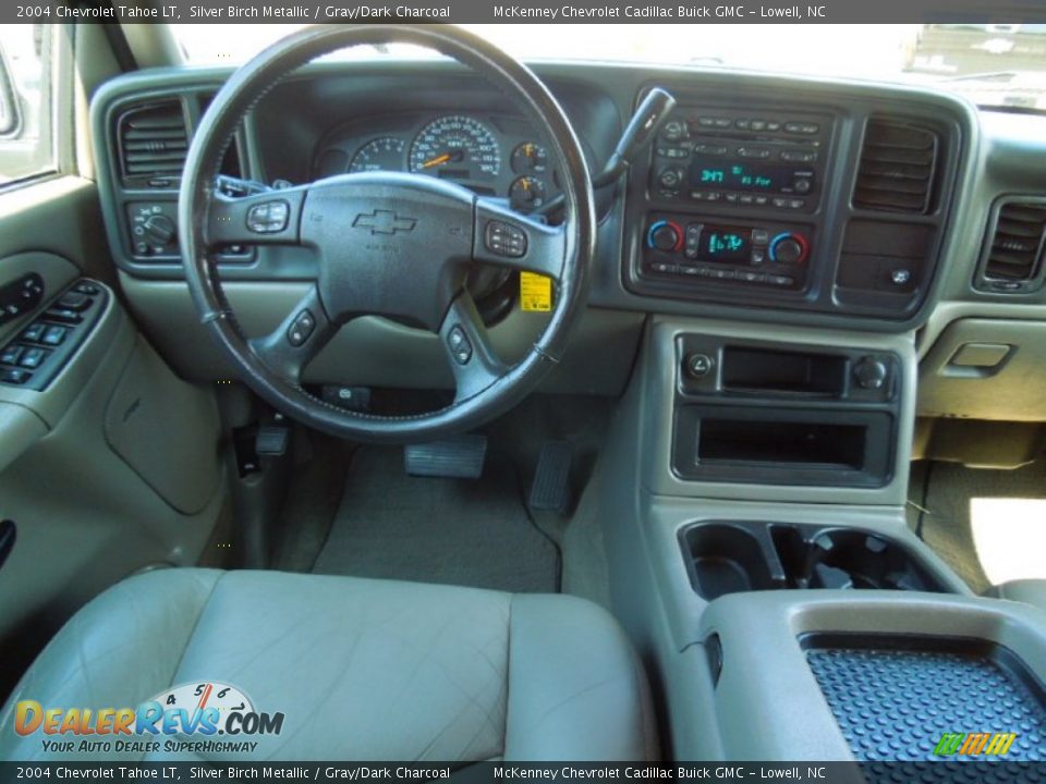 2004 Chevrolet Tahoe LT Silver Birch Metallic / Gray/Dark Charcoal Photo #16