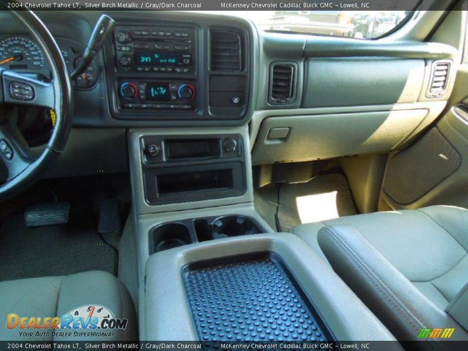 2004 Chevrolet Tahoe LT Silver Birch Metallic / Gray/Dark Charcoal Photo #17