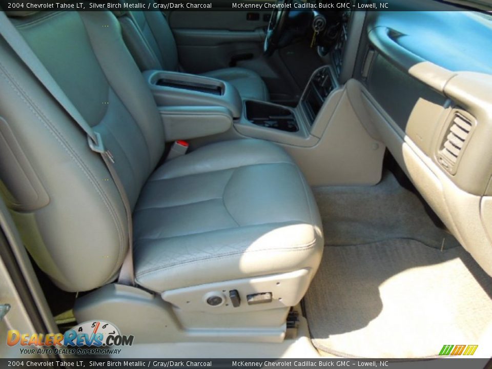 2004 Chevrolet Tahoe LT Silver Birch Metallic / Gray/Dark Charcoal Photo #21