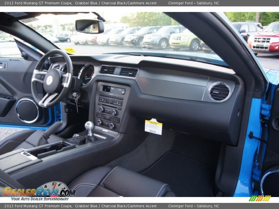 Dashboard of 2013 Ford Mustang GT Premium Coupe Photo #13