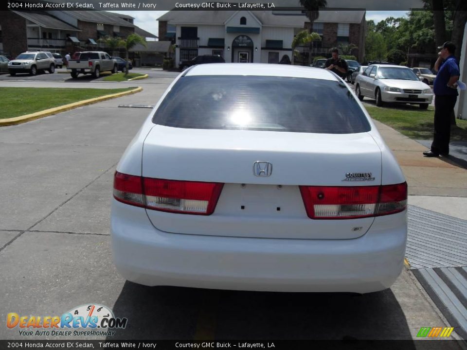 2004 Honda Accord EX Sedan Taffeta White / Ivory Photo #2