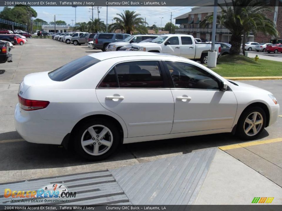 2004 Honda Accord EX Sedan Taffeta White / Ivory Photo #4