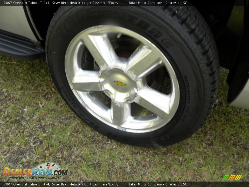 2007 Chevrolet Tahoe LT 4x4 Silver Birch Metallic / Light Cashmere/Ebony Photo #16