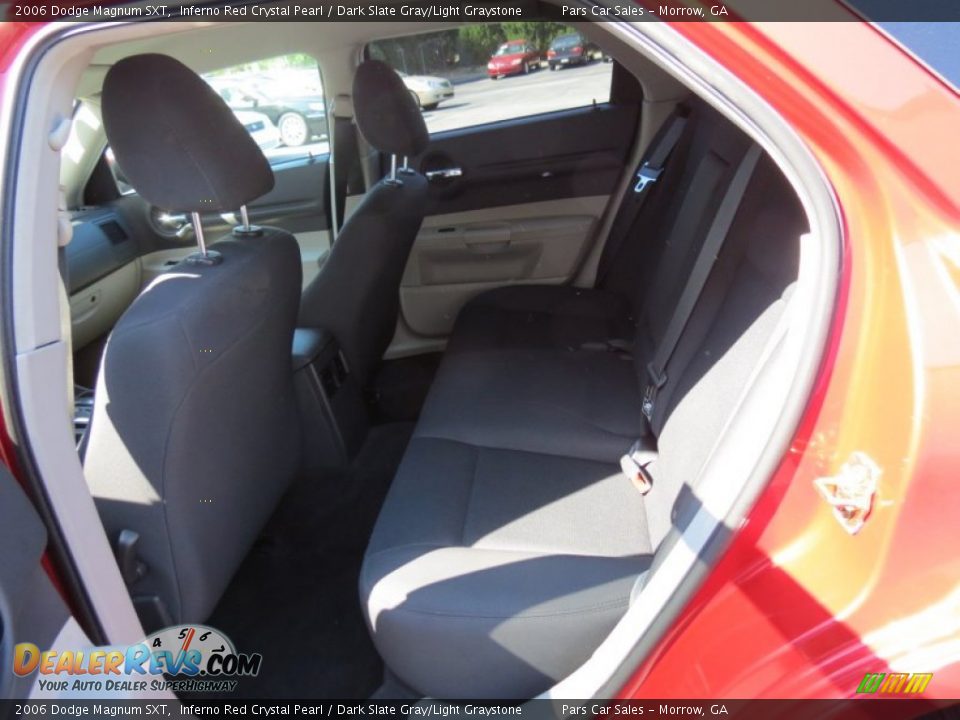 2006 Dodge Magnum SXT Inferno Red Crystal Pearl / Dark Slate Gray/Light Graystone Photo #8