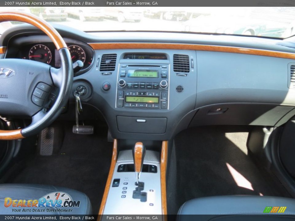 2007 Hyundai Azera Limited Ebony Black / Black Photo #10
