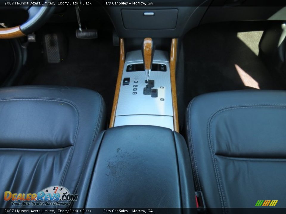 2007 Hyundai Azera Limited Ebony Black / Black Photo #11