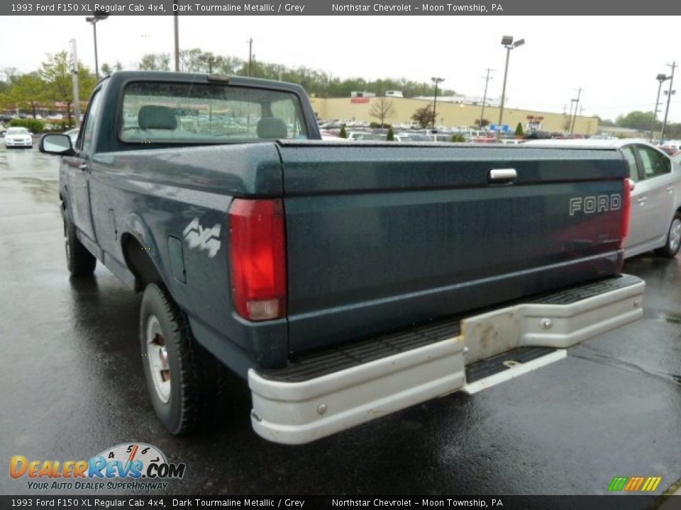 1993 Ford F150 XL Regular Cab 4x4 Dark Tourmaline Metallic / Grey Photo #4