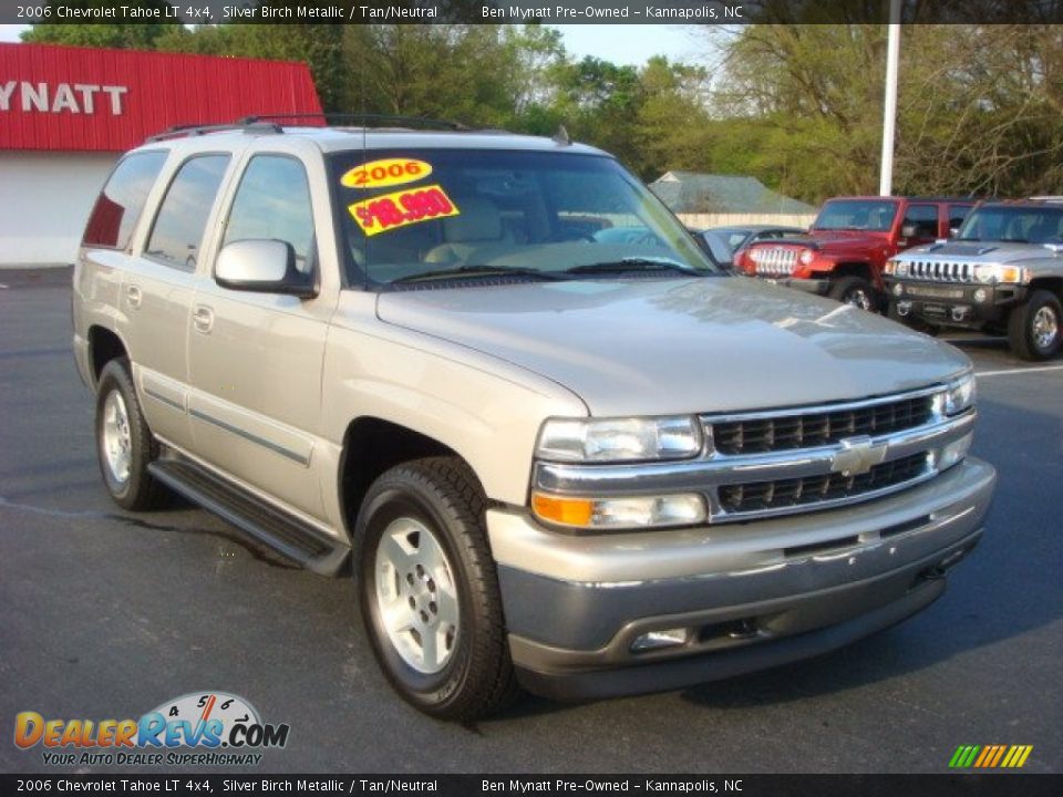 2006 Chevrolet Tahoe LT 4x4 Silver Birch Metallic / Tan/Neutral Photo #6