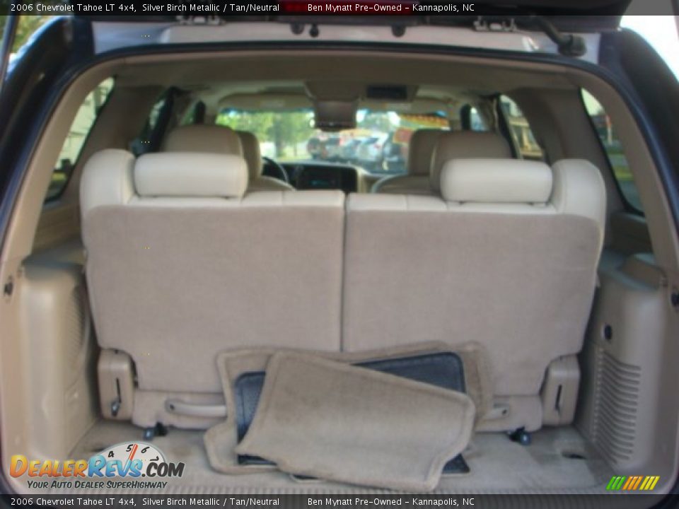 2006 Chevrolet Tahoe LT 4x4 Silver Birch Metallic / Tan/Neutral Photo #9