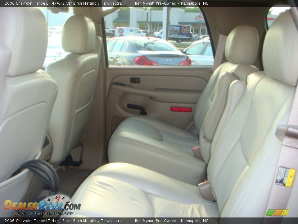 2006 Chevrolet Tahoe LT 4x4 Silver Birch Metallic / Tan/Neutral Photo #10
