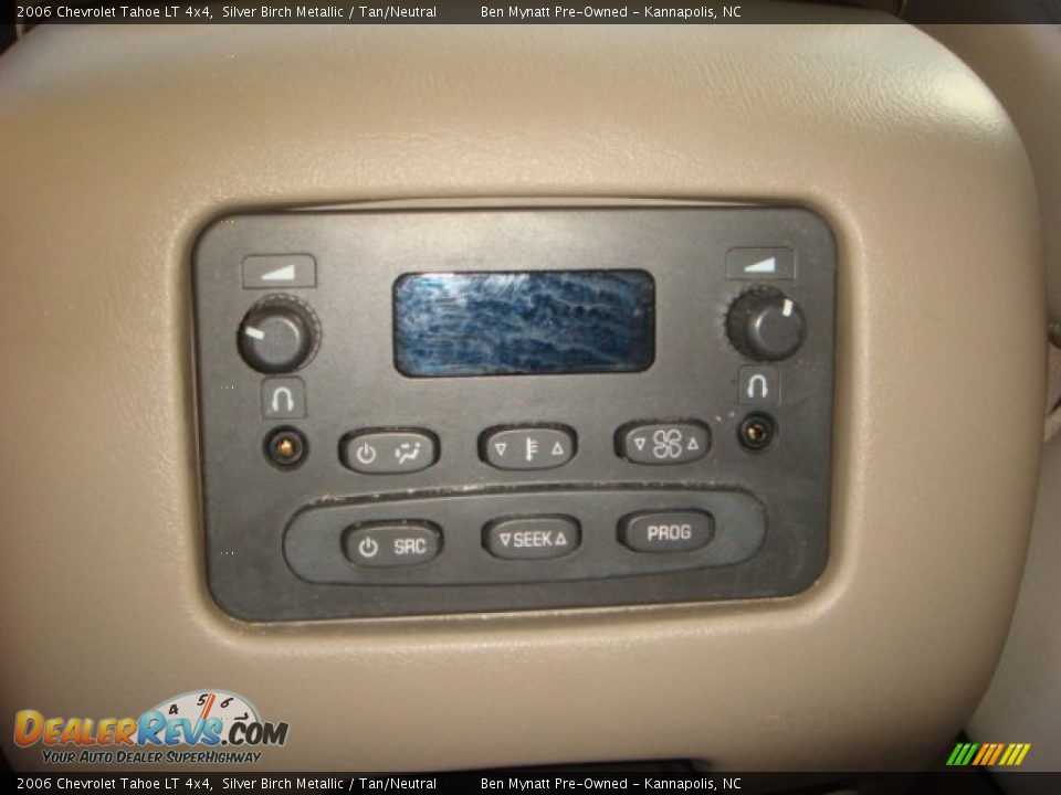 2006 Chevrolet Tahoe LT 4x4 Silver Birch Metallic / Tan/Neutral Photo #13