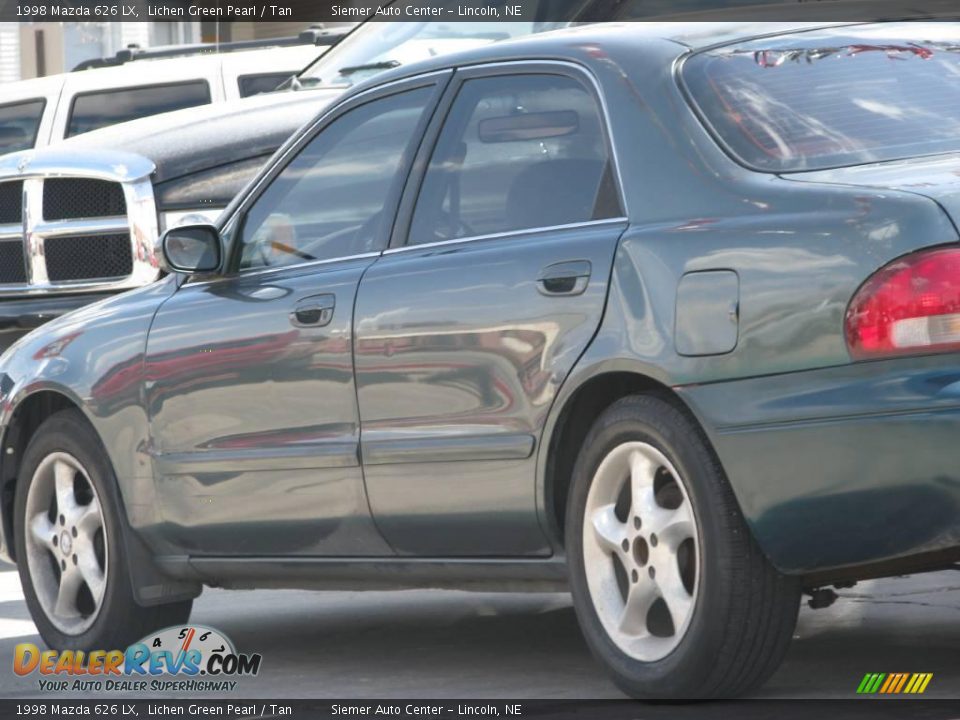 1998 Mazda 626 LX Lichen Green Pearl / Tan Photo #4