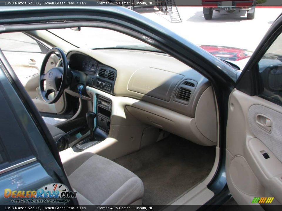 1998 Mazda 626 LX Lichen Green Pearl / Tan Photo #18