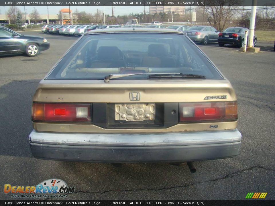1988 Honda Accord DX Hatchback Gold Metallic / Beige Photo #5