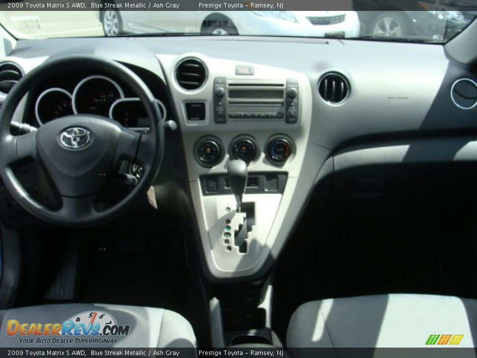 2009 Toyota Matrix S AWD Blue Streak Metallic / Ash Gray Photo #9