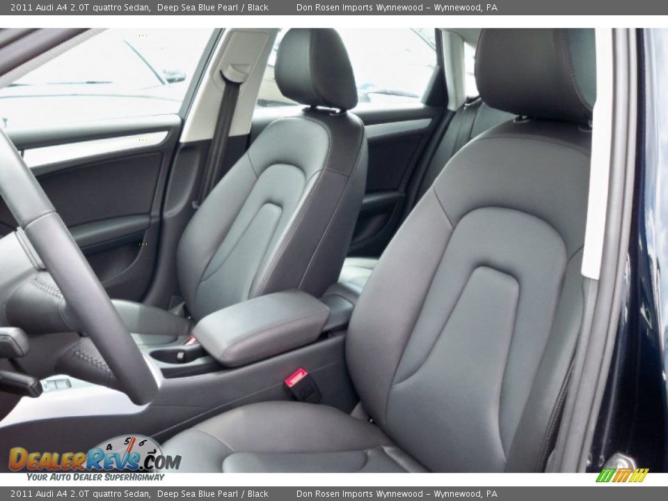2011 Audi A4 2.0T quattro Sedan Deep Sea Blue Pearl / Black Photo #11