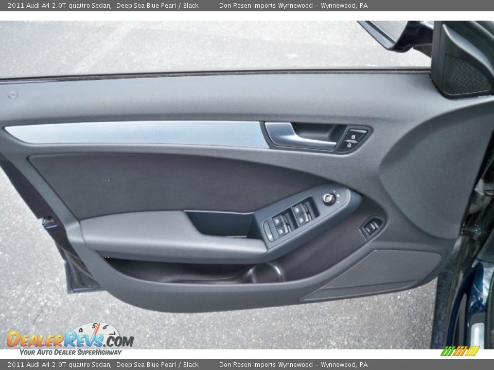 2011 Audi A4 2.0T quattro Sedan Deep Sea Blue Pearl / Black Photo #12