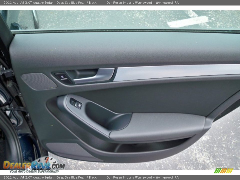 2011 Audi A4 2.0T quattro Sedan Deep Sea Blue Pearl / Black Photo #21