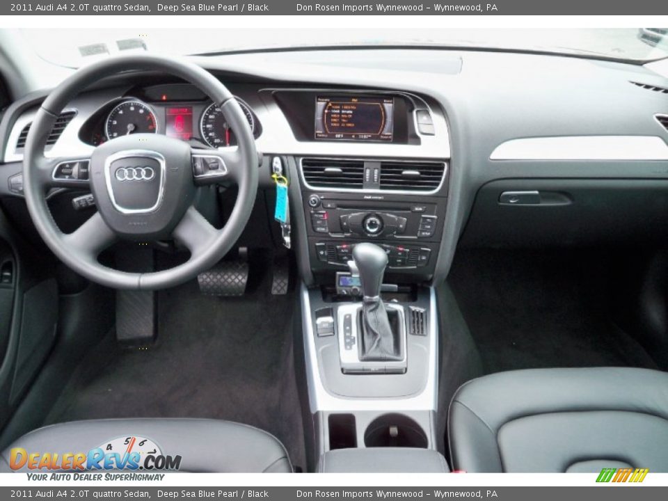 2011 Audi A4 2.0T quattro Sedan Deep Sea Blue Pearl / Black Photo #24
