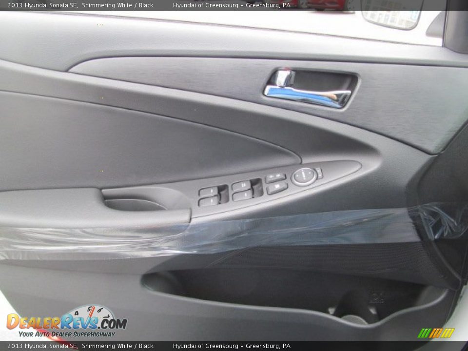 2013 Hyundai Sonata SE Shimmering White / Black Photo #7