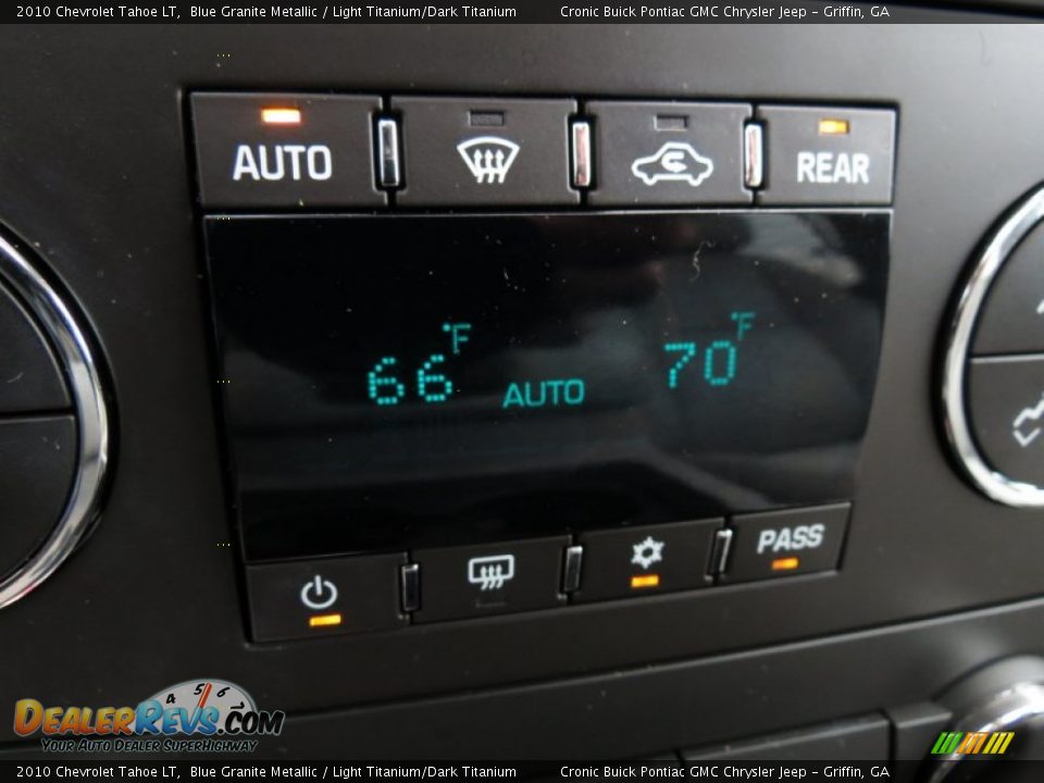 2010 Chevrolet Tahoe LT Blue Granite Metallic / Light Titanium/Dark Titanium Photo #25