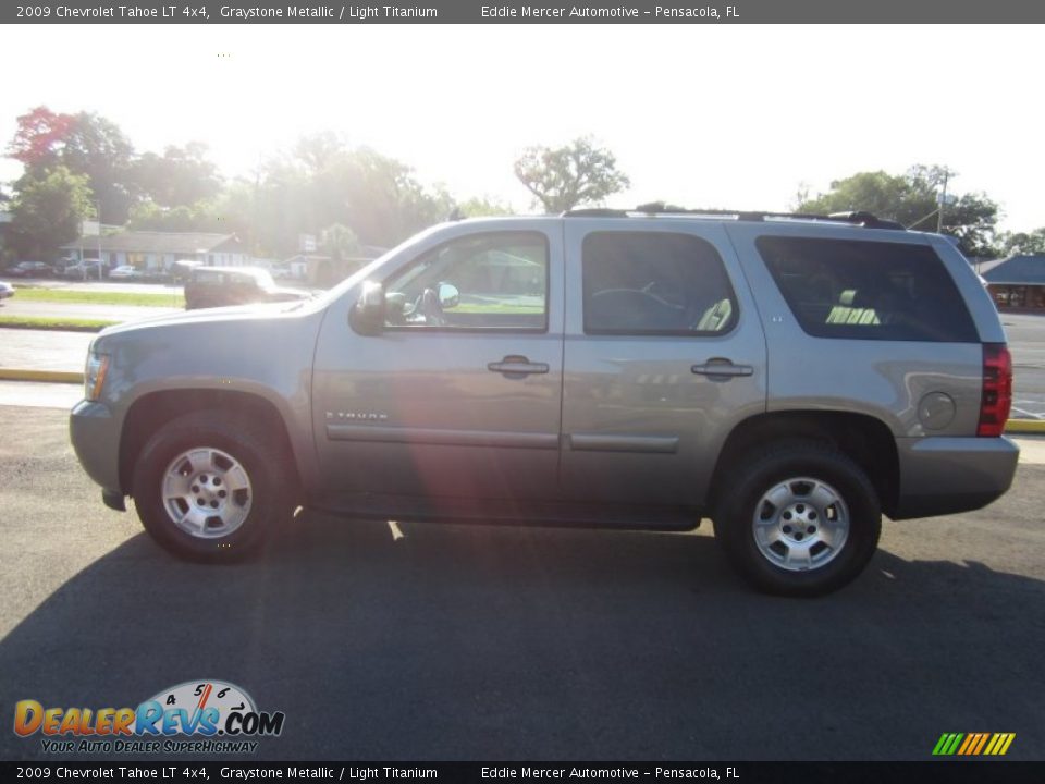 2009 Chevrolet Tahoe LT 4x4 Graystone Metallic / Light Titanium Photo #11